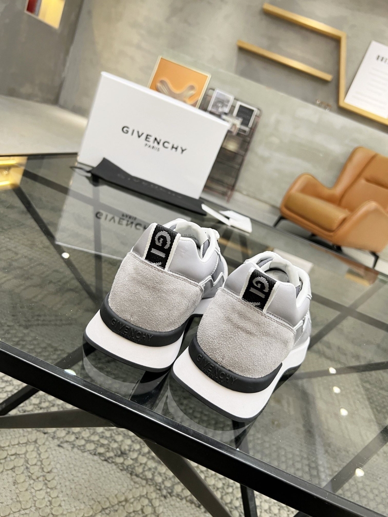 Givenchy Sneakers